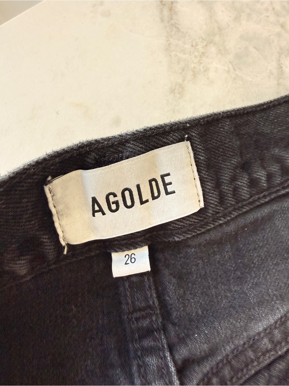 Agolde Parker Long Short in Black - Size 26 - Picture 7 of 10
